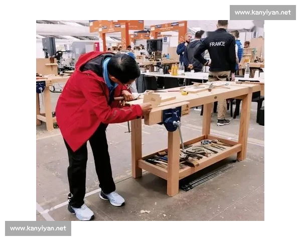 极限木工挑战赛惊险瞬间匠心手艺与创意比拼全纪录